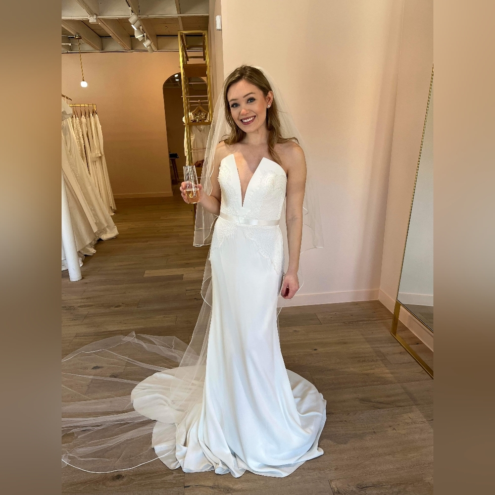 Suzanne Neville Wedding Dress